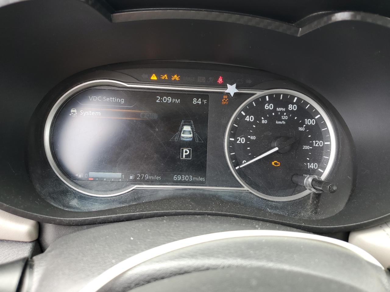 3N1CN8EV3LL880669 NISSAN VERSA 2020