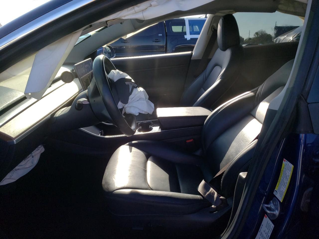 2018 Tesla Model 3 VIN: 5YJ3E1EA4JF039859 Lot: 62235375