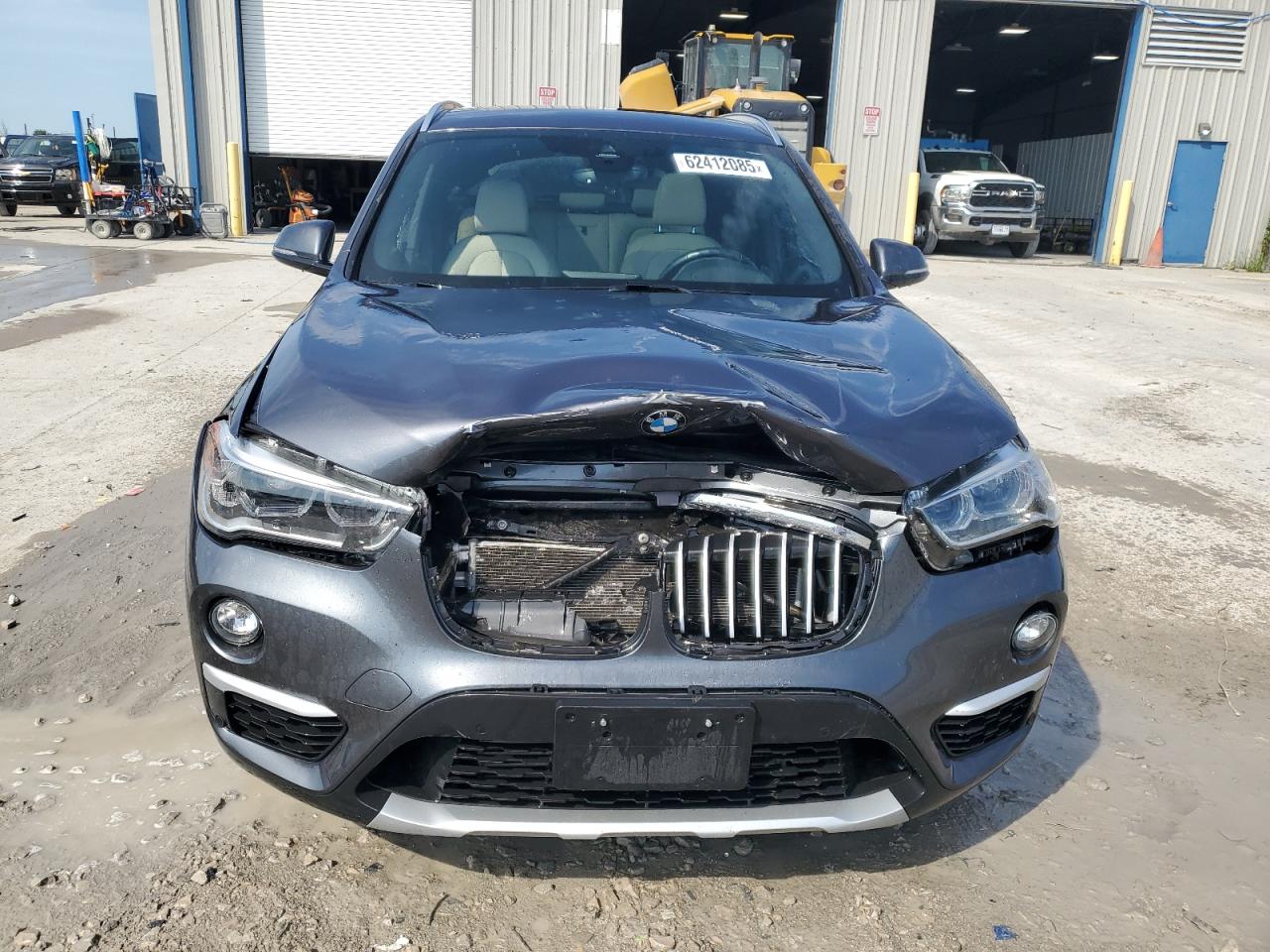 BMW X1 2016 VIN WBXHT3Z30G4A48597 photo 5