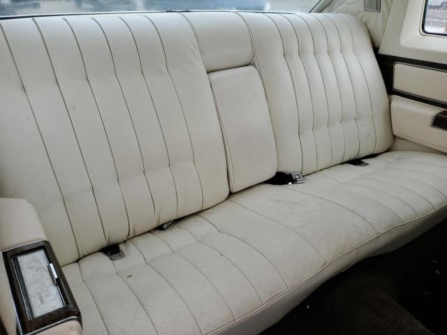 1977 CADILLAC DEVILLE  
