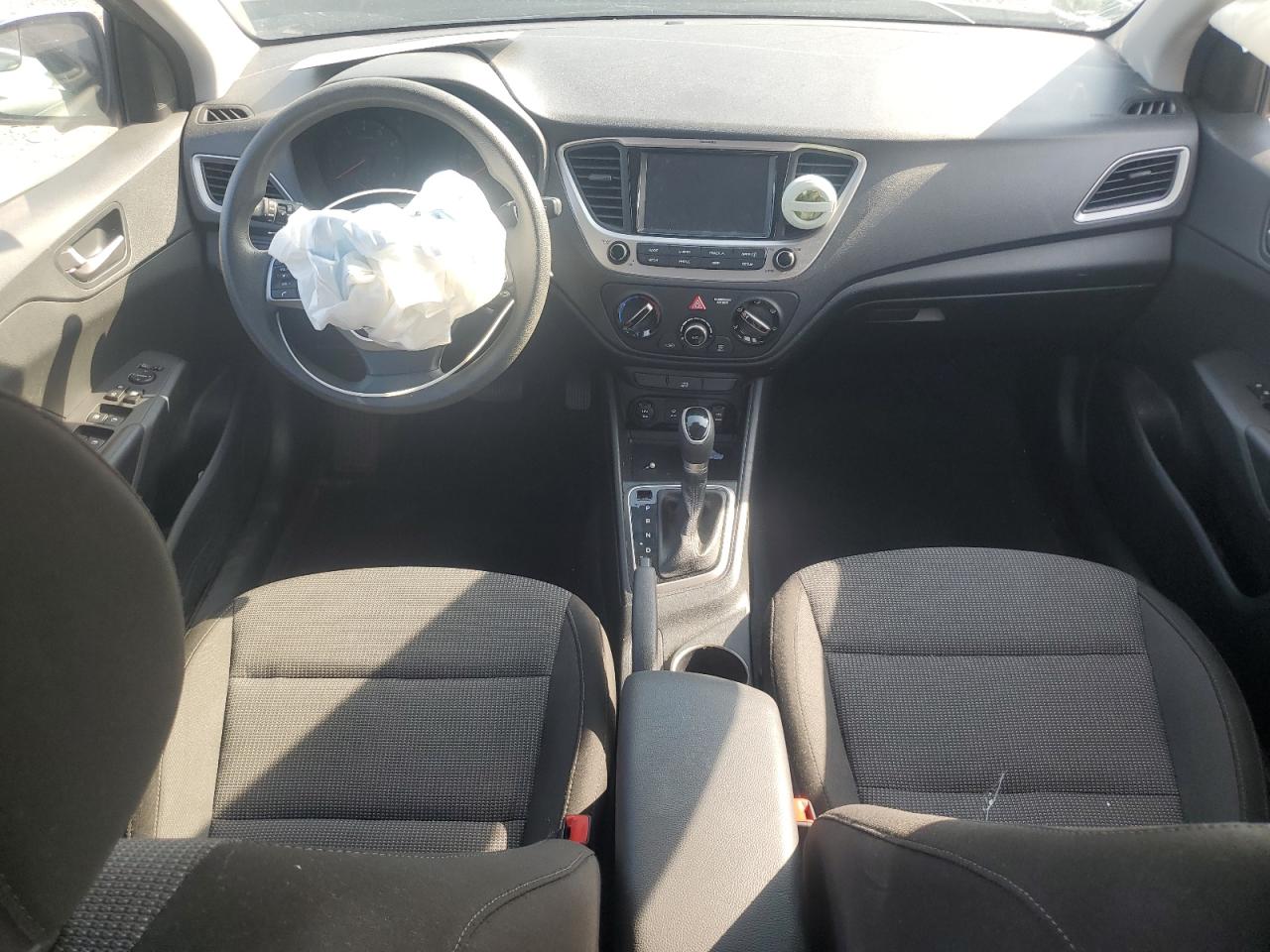 2020 Hyundai Accent Se VIN: 3KPC24A61LE104512 Lot: 62487605