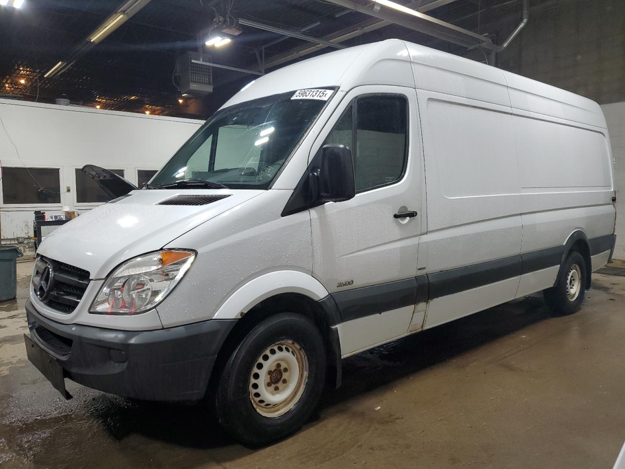 2012 Mercedes-Benz Sprinter 2500 за продажба в Blaine, MN - Side