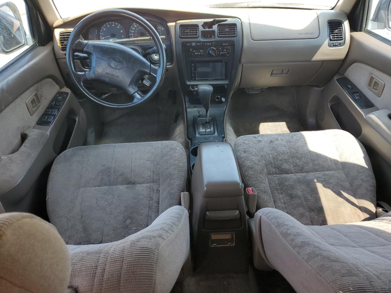 2000 Toyota 4Runner VIN: JT3GM84R2Y0058332 Lot: 60250295