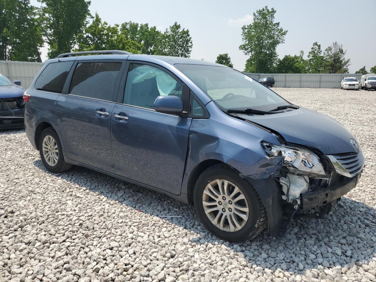 5TDYZ3DC8HS780210 TOYOTA All Models 2017