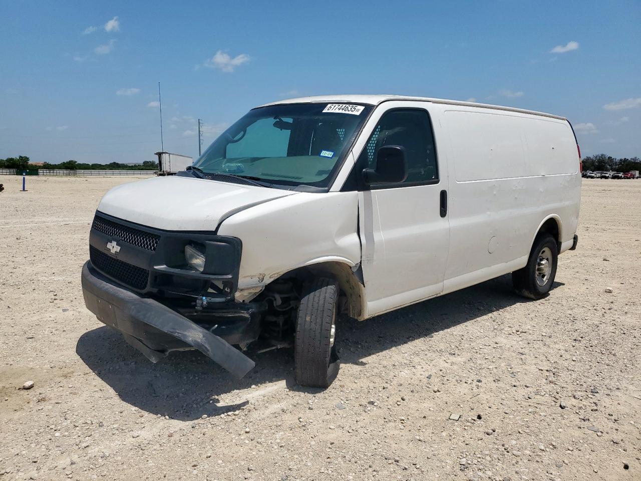 New Braunfels, TX에서 판매 중인 2014 Chevrolet Express G3500 - Front End