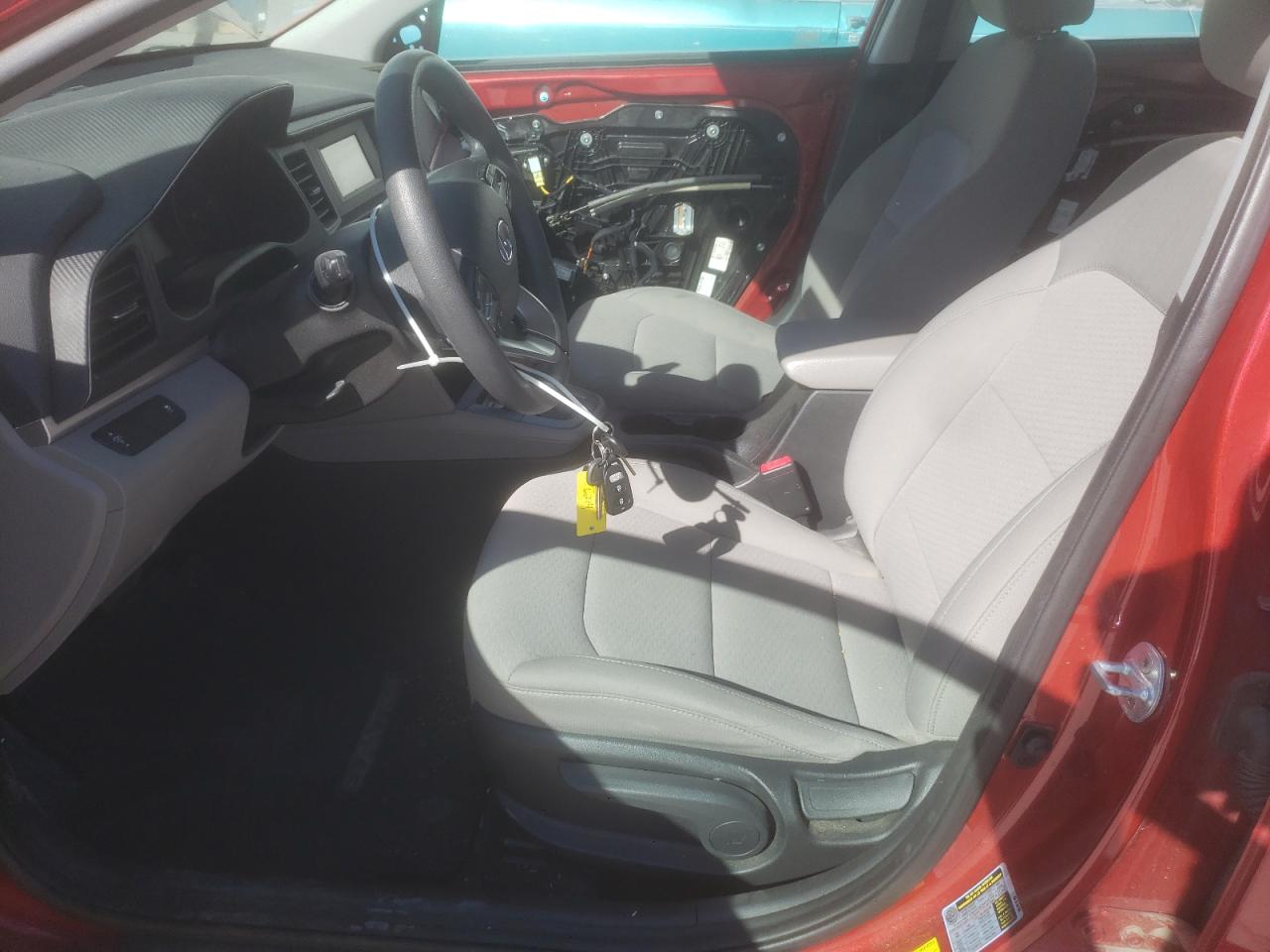 2019 Hyundai Elantra Se VIN: 5NPD74LFXKH442780 Lot: 61383955