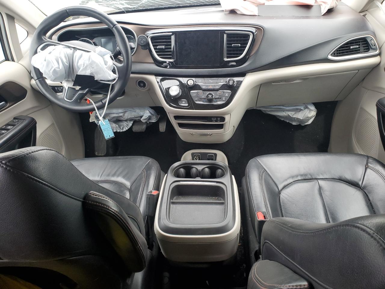 2017 Chrysler Pacifica Touring L VIN: 2C4RC1BG0HR831689 Lot: 59258395