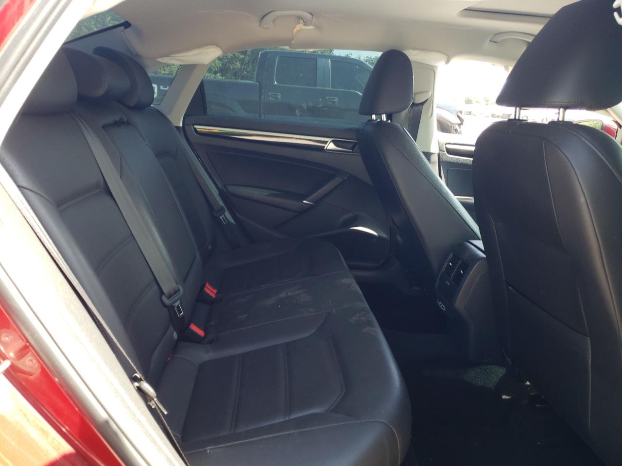 VOLKSWAGEN PASSAT 2019 VIN 1VWMA7A37KC007073 zdjęcie 10