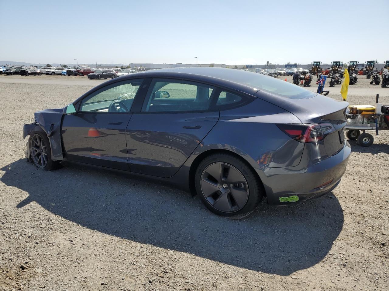 TESLA MODEL 3 2023 VIN 5YJ3E1EA8PF615722 zdjęcie 2