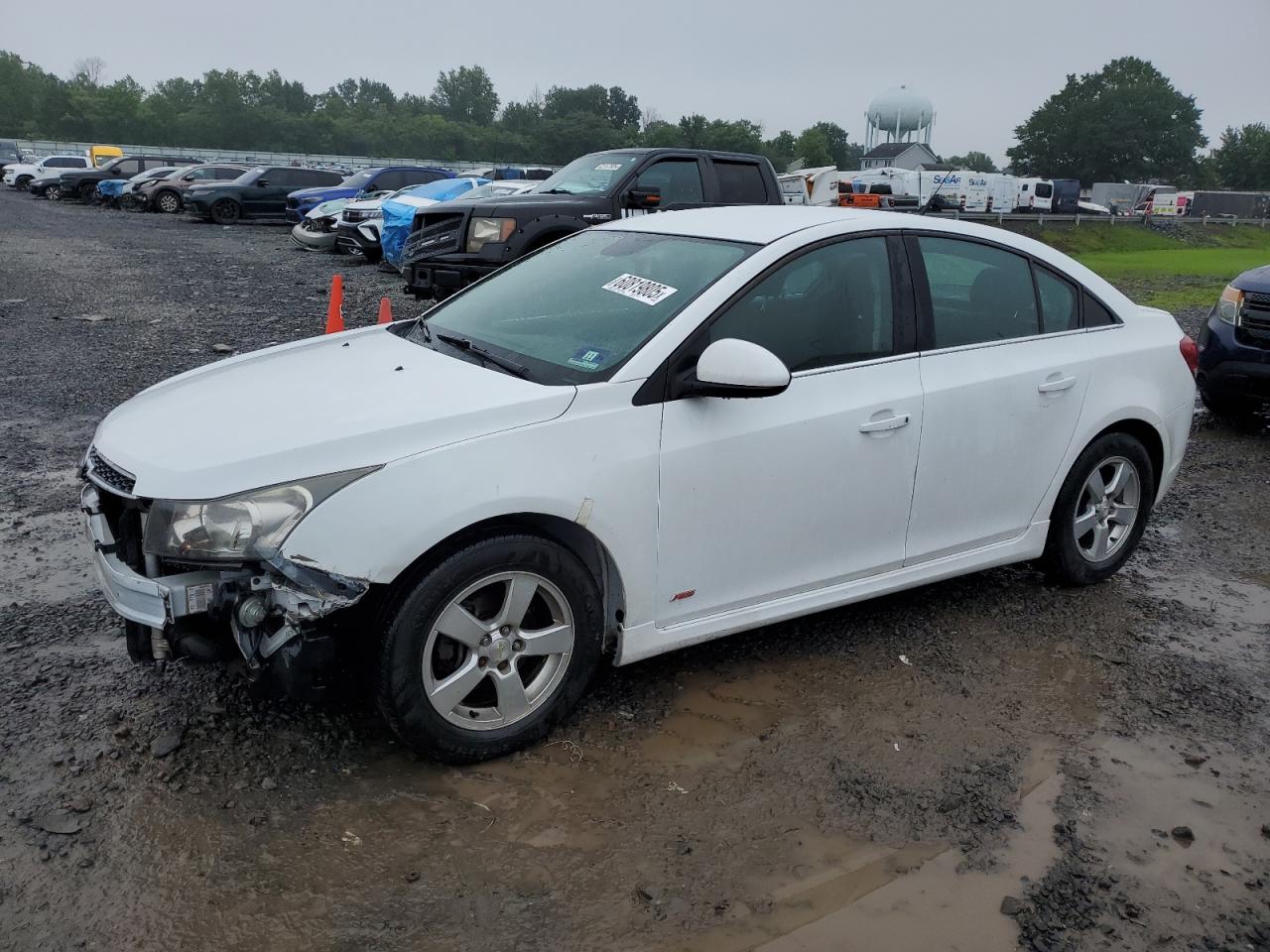 2014 Chevrolet Cruze Lt for Sale in Hillsborough, NJ - Front End