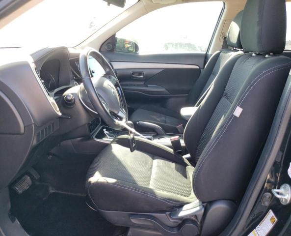  MITSUBISHI OUTLANDER 2017 Czarny