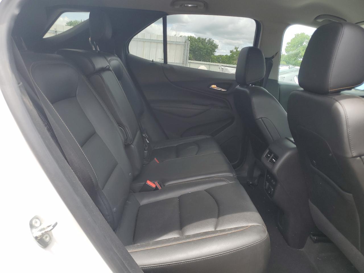 2018 Chevrolet Equinox Premier VIN: 2GNAXMEV2J6130034 Lot: 62883445