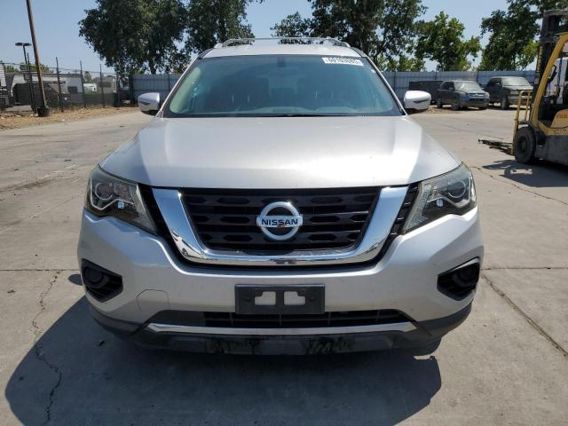  NISSAN PATHFINDER 2017 Сріблястий