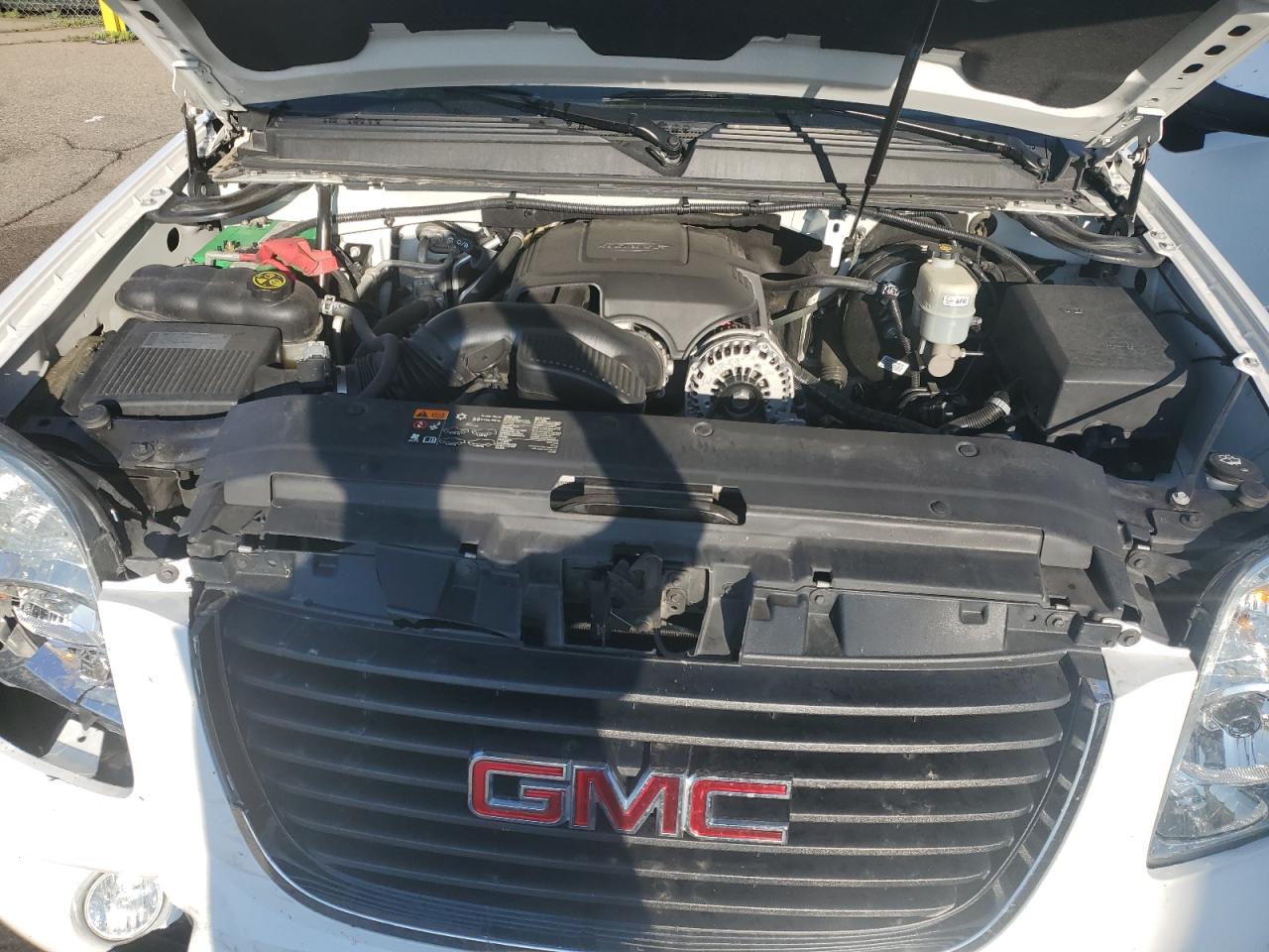 2014 GMC Yukon Slt VIN: 1GKS2CE02ER145125 Lot: 61408795