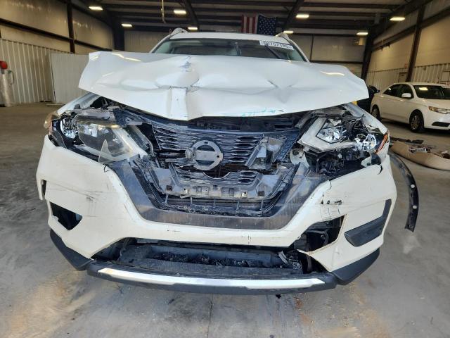  NISSAN ROGUE 2017 Белы