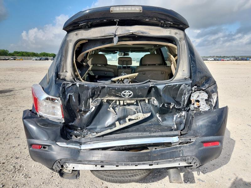 Parquets TOYOTA HIGHLANDER 2013 Czarny