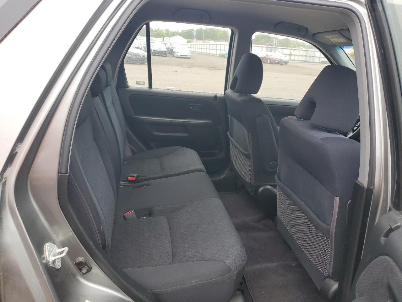 2005 Honda Cr-V Lx VIN: JHLRD78525C011112 Lot: 62911295