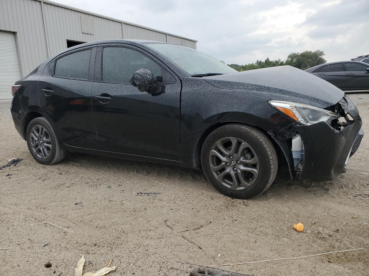 3MYDLBYV3KY502886 TOYOTA YARIS 2019