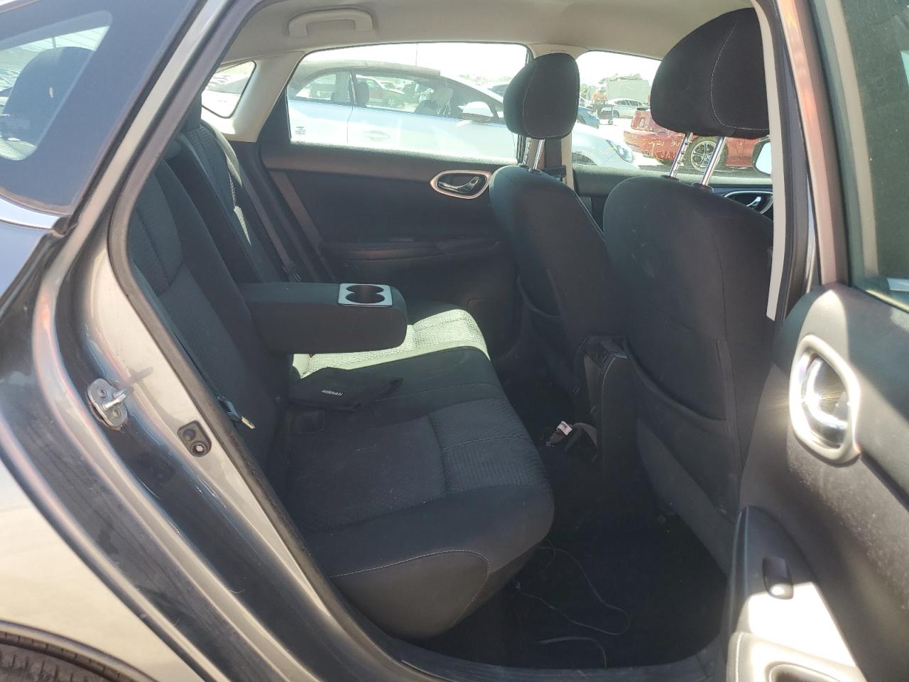 3N1AB7AP3JY345083 NISSAN SENTRA 2018