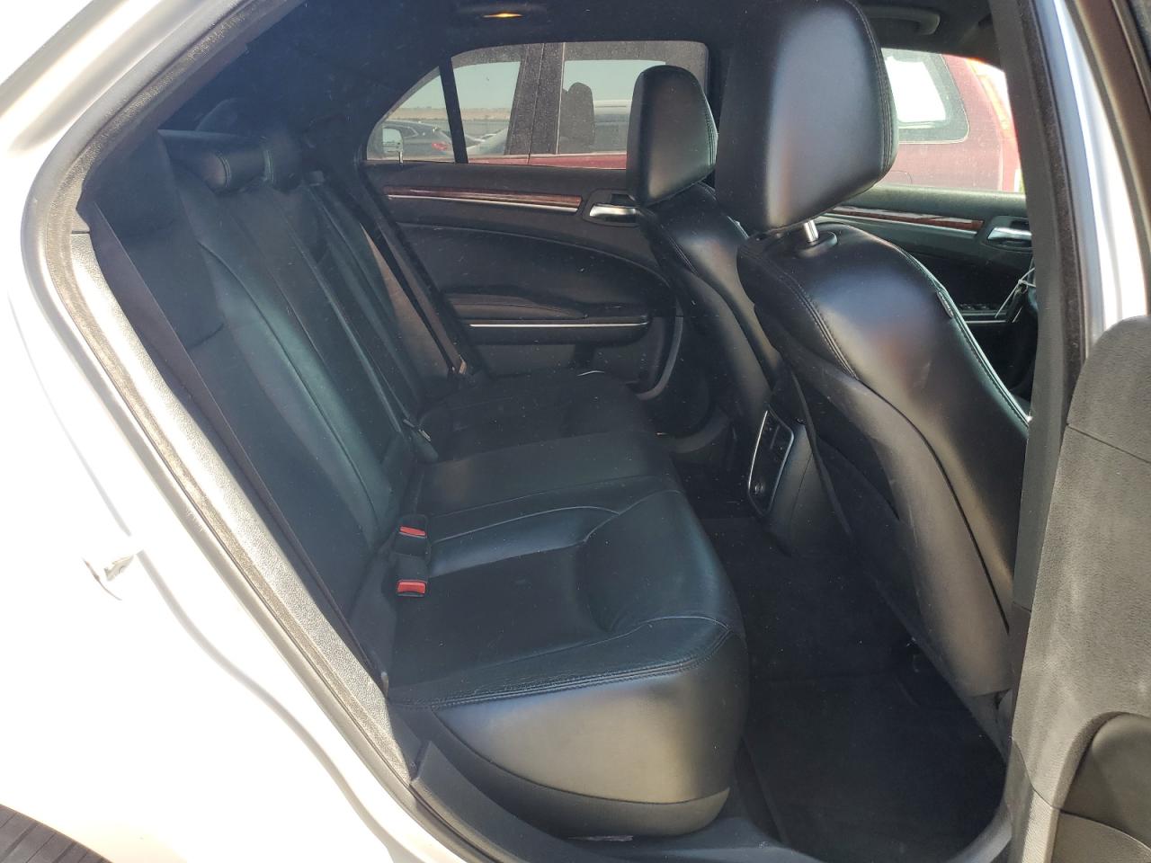 2012 Chrysler 300 Limited VIN: 2C3CCACG5CH22297 Lot: 61414895