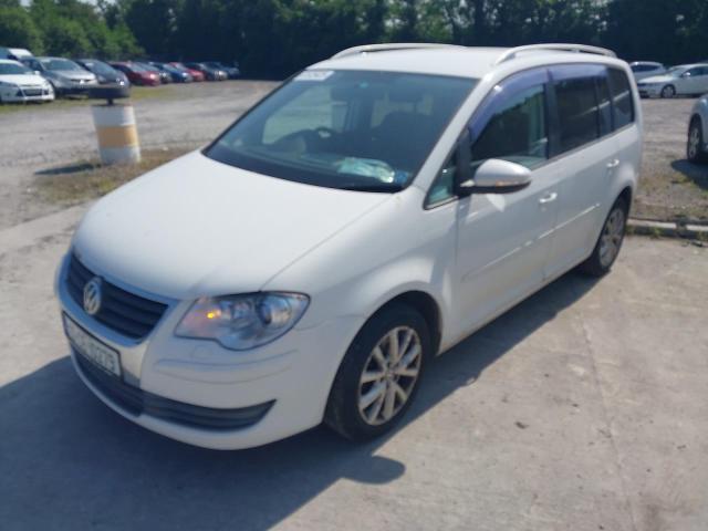 2010 VOLKSWAGEN TOURAN