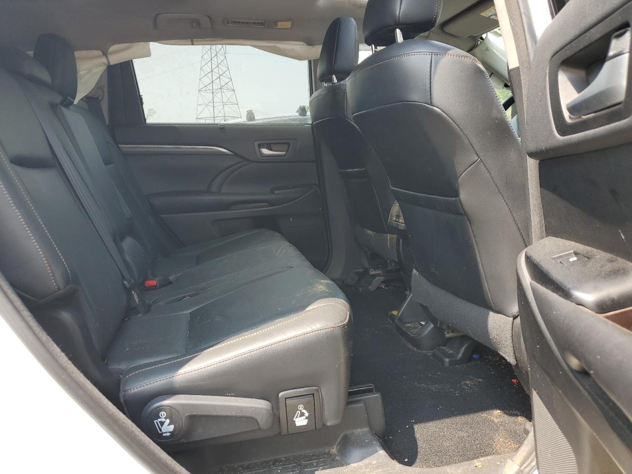 2017 Toyota Highlander Limited VIN: 5TDDZRFH7HS439617 Lot: 58993405