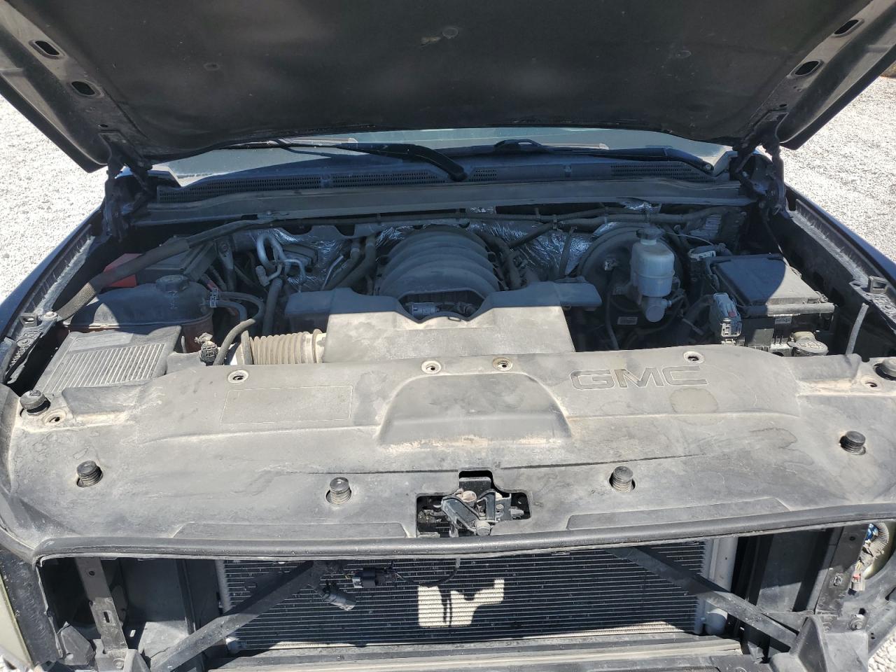 2018 GMC Yukon Xl Denali VIN: 1GKS2HKJ5JR318477 Lot: 60743265