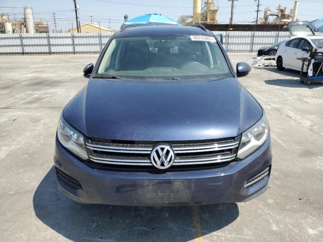  VOLKSWAGEN TIGUAN 2016 Синий
