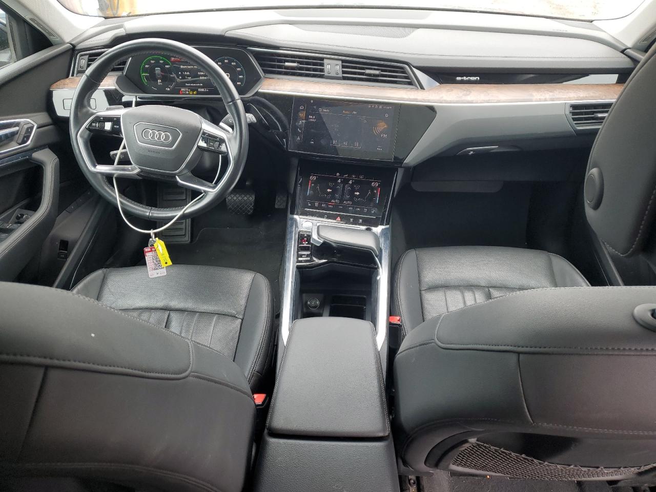 2019 Audi E-Tron Premium Plus VIN: WA1LABGE4KB021801 Lot: 59353315