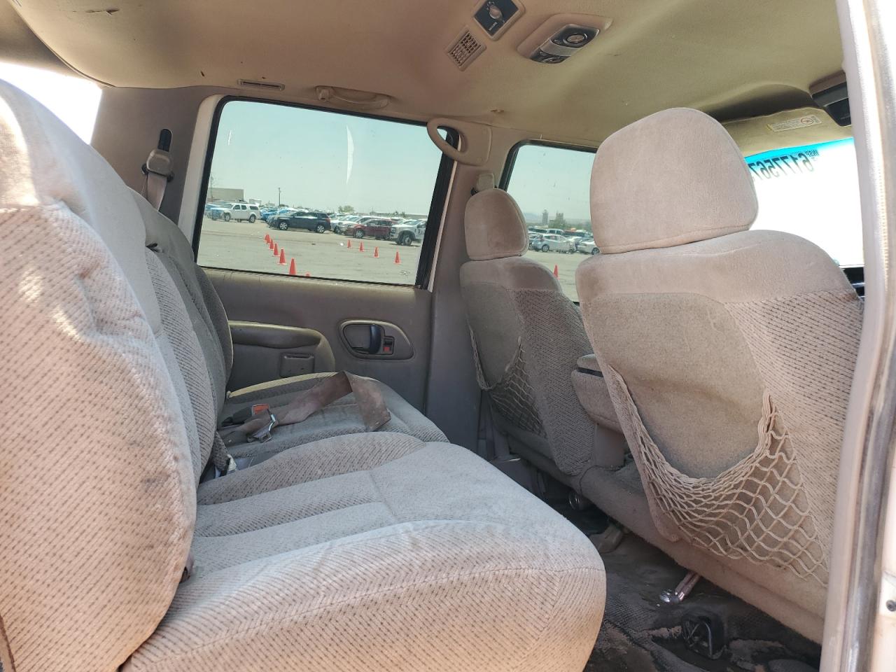 1999 Chevrolet Suburban K2500 VIN: 1GNGK26J6XJ477886 Lot: 61775675