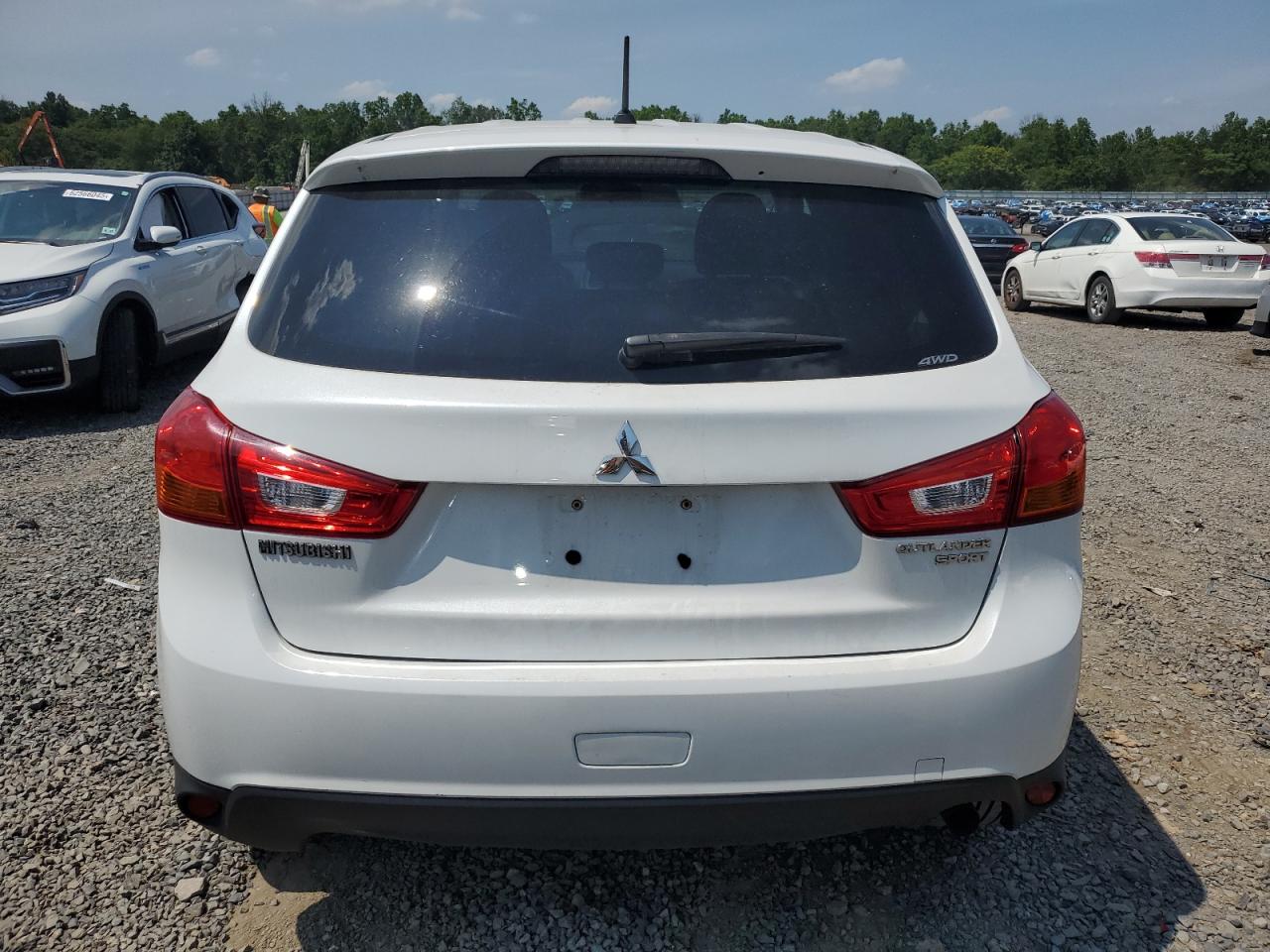 2015 Mitsubishi Outlander Sport Es VIN: 4A4AR3AU5FE029043 Lot: 62920835