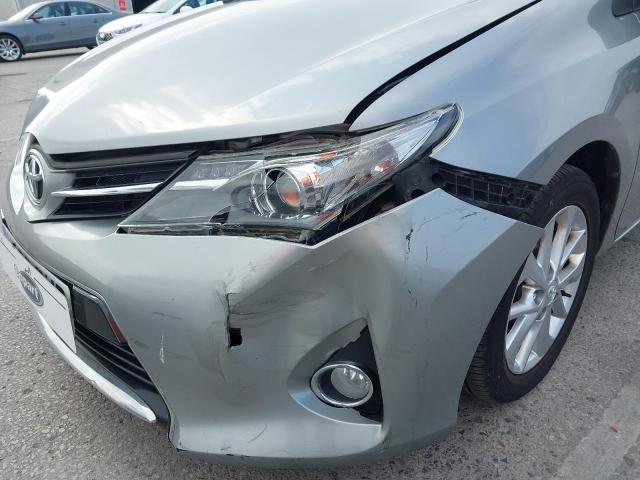 2013 TOYOTA AURIS ICON