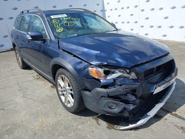 2013 VOLVO XC70 SE LU