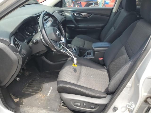 NISSAN ROGUE 2017 Srebrny