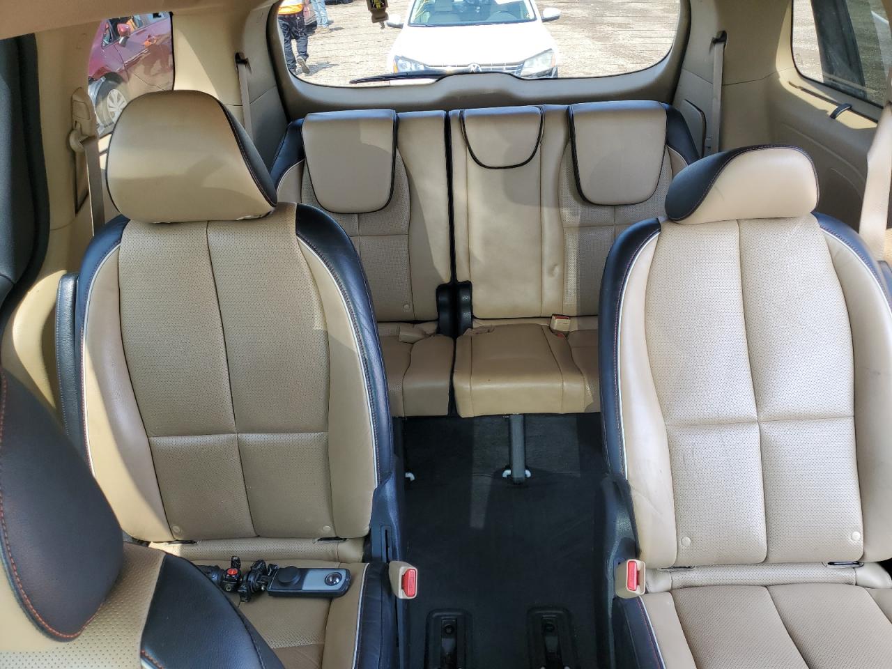 2017 Kia Sedona Lx VIN: KNDMB5C15H6236939 Lot: 60948225
