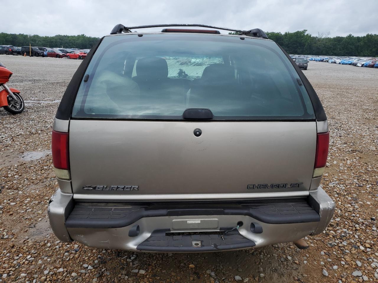 2002 Chevrolet Blazer VIN: 1GNCS18W92K112977 Lot: 58580545