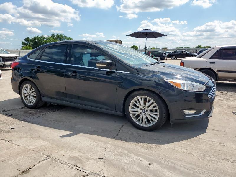  FORD FOCUS 2018 Black