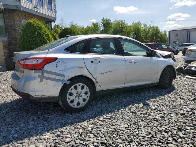  FORD FOCUS 2012 Серебристый
