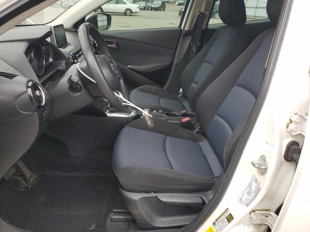 Седани TOYOTA SCION 2016 Білий