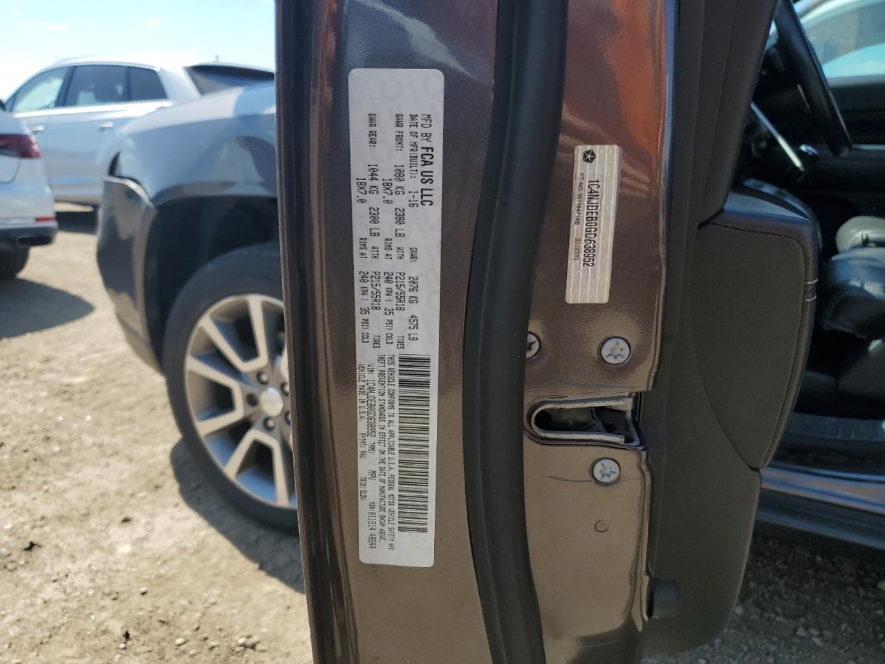 2016 Jeep Compass Latitude VIN: 1C4NJDEB0GD638952 Lot: 62086255