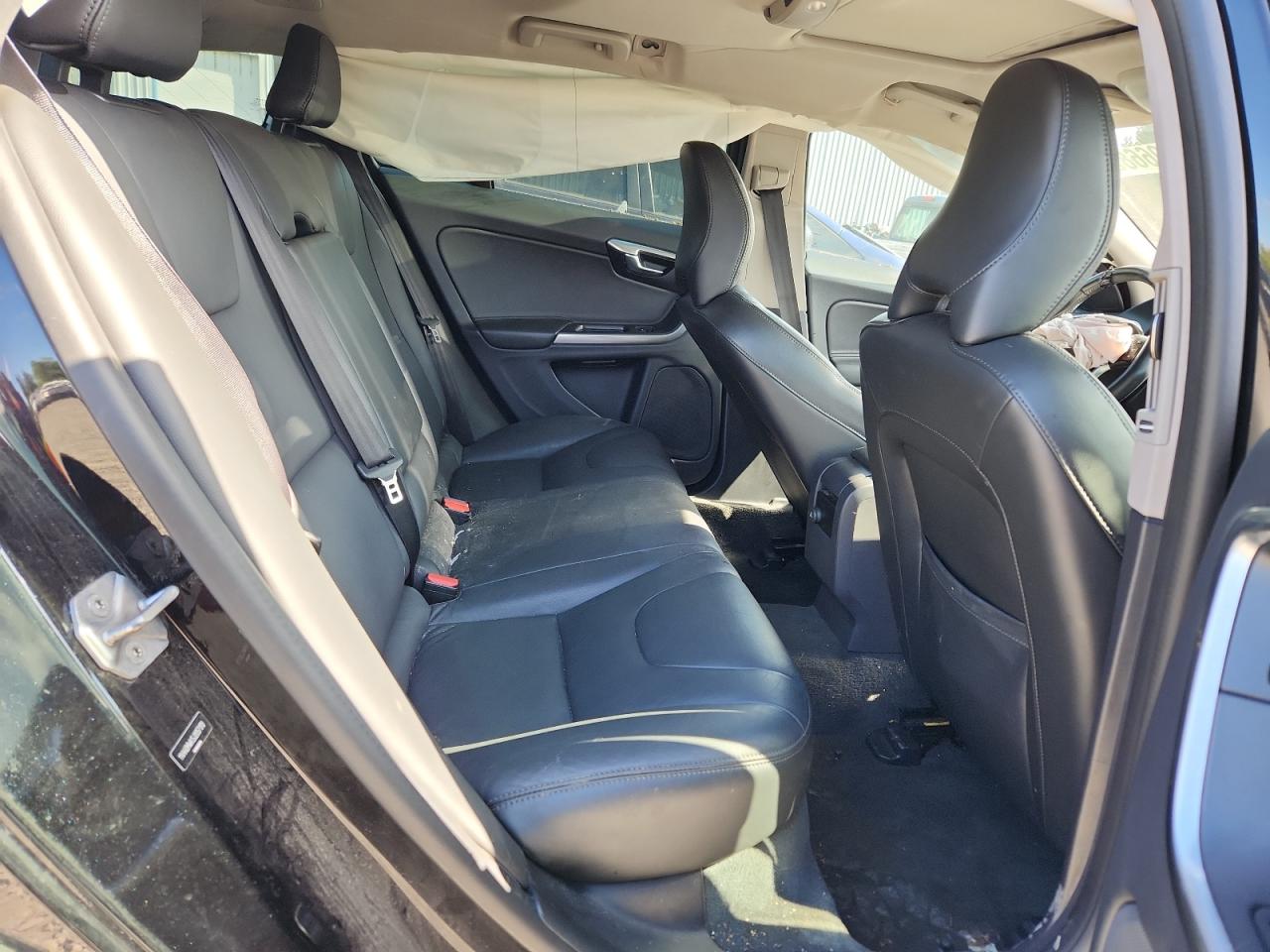 2018 Volvo V60 Cross Country Premier VIN: YV440MWK5J2057170 Lot: 58806685