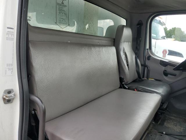 2017 FREIGHTLINER M2 106 MEDIUM DUTY  