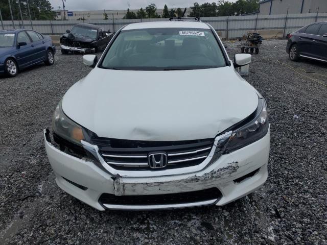  HONDA ACCORD 2015 Белы