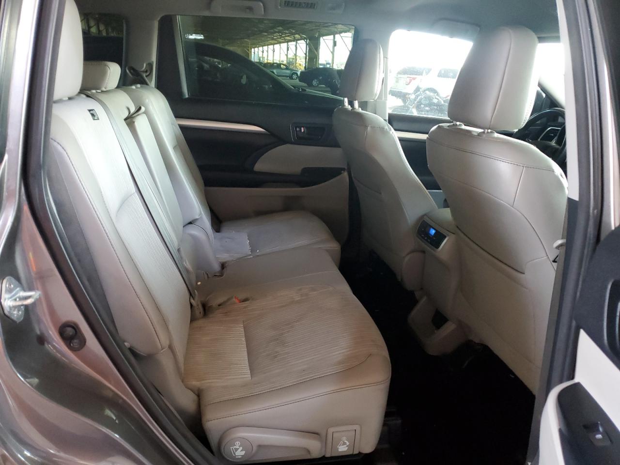 5TDZKRFH7GS151458 TOYOTA HIGHLANDER 2016