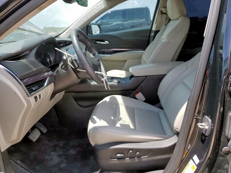  CADILLAC XT4 2023 Czarny