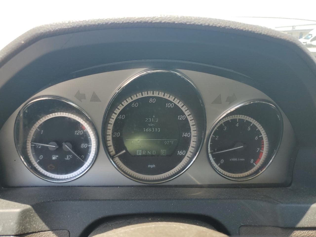 2011 Mercedes-Benz C 300 VIN: WDDGF5EB8BR185097 Lot: 62524365