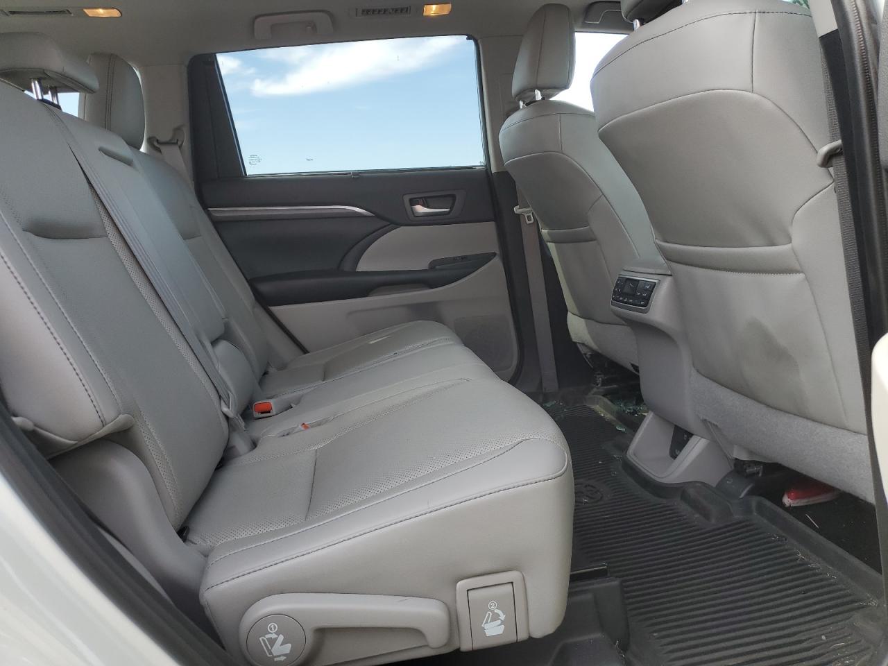 TOYOTA HIGHLANDER 2019 VIN 5TDDZRFHXKS933090 фото 11