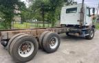2005 VOLVO VHD    à vendre chez Copart MA - NORTH BOSTON