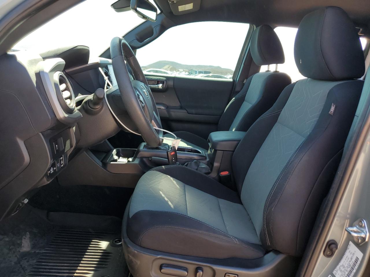 2022 Toyota Tacoma Double Cab VIN: 3TMCZ5AN3NM525715 Lot: 62023335