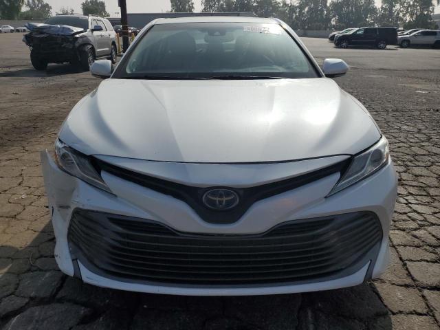  TOYOTA CAMRY 2020 White